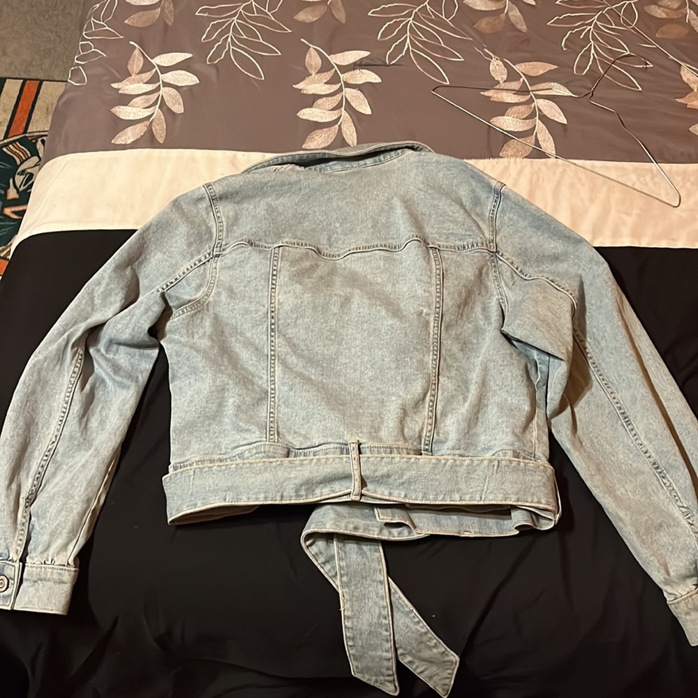 Jean jacket - Picture 4 of 4
